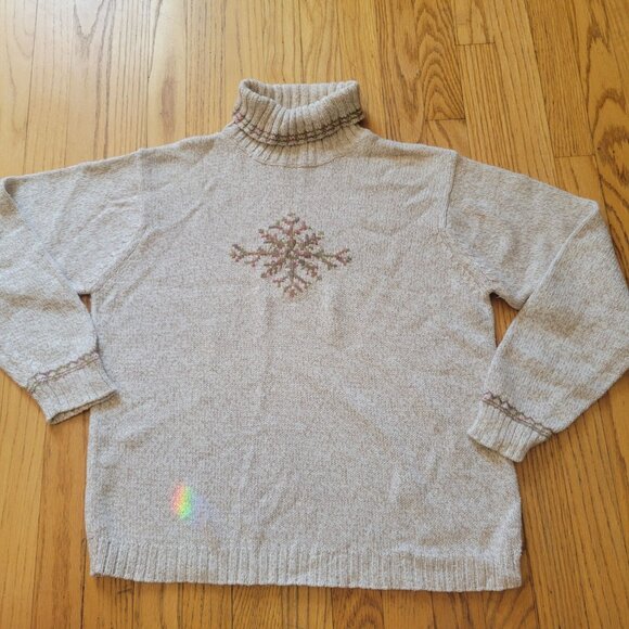 Woolrich Womens Wool Blend Turtleneck Sweater With Floral Snowflake Design M - Picture 4 of 5